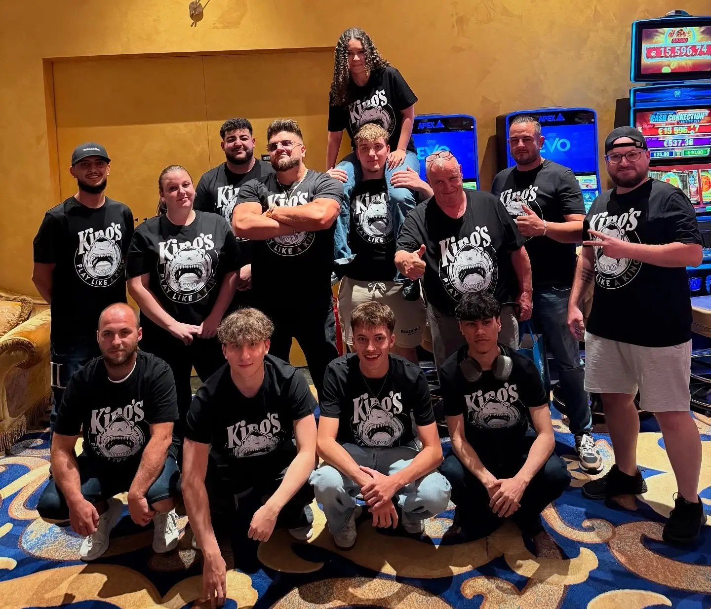 High-End Streaming Ausrüstung von DianVegas im Studio